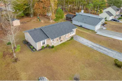 7135 Hania Drive, Fairburn, GA 30213 - Photo 2