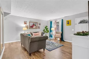 7135 Hania Dr, Fairburn, GA 30213 - Photo 10