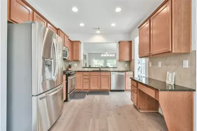 6233 Greenstone Circle, Hoschton, GA 30548 - Photo 4
