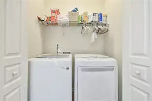 6233 Greenstone Cir, Hoschton, GA 30548 - Photo 10