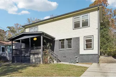 1689 Derry Avenue SW, Atlanta, GA 30310 - Photo 2