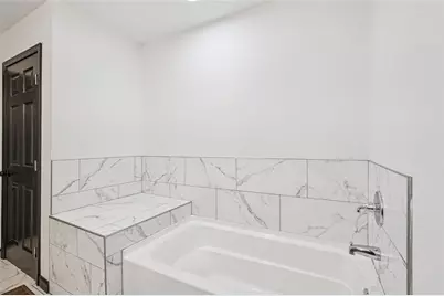 1689 Derry Avenue SW, Atlanta, GA 30310 - Photo 28