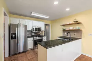 219 Tennis Ct Ln NW, Kennesaw, GA 30144 - Photo 22