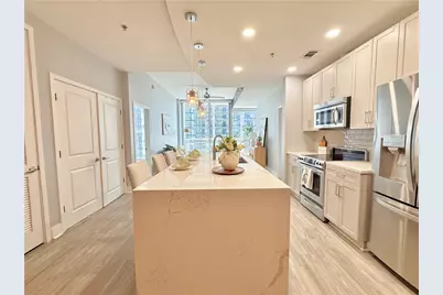 855A Peachtree Street NE #1709-A, Atlanta, GA 30308 - Photo 6