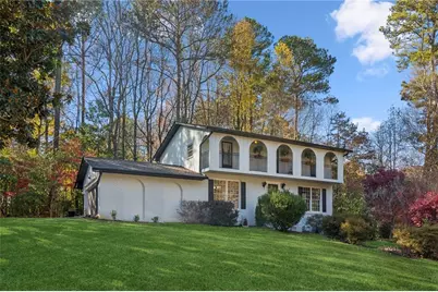 4894 Macbain Lane, Dunwoody, GA 30360 - Photo 2