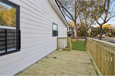 1539 Venetian Drive SW, Atlanta, GA 30311 - Photo 16