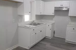 2469 Romain Way, Atlanta, GA 30344 - Photo 4