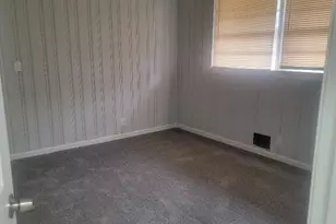 2838 Ben Hill Rd, Atlanta, GA 30344 - Photo 6