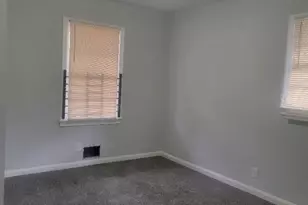 2838 Ben Hill Rd, Atlanta, GA 30344 - Photo 12