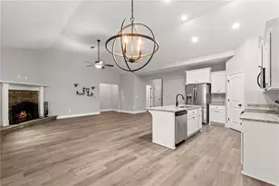 65 Academy St, Pendergrass, GA 30567 - Photo 10