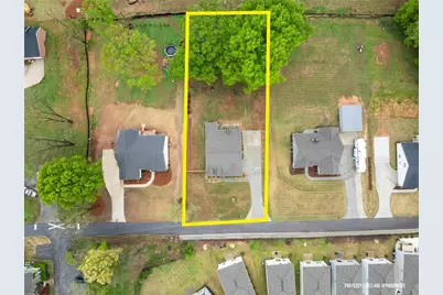 65 Academy Street, Pendergrass, GA 30567 - Photo 24