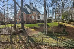 1505 Runnymede Ct SW, Lilburn, GA 30047 - Photo 60