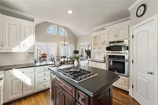 1505 Runnymede Ct SW, Lilburn, GA 30047 - Photo 22