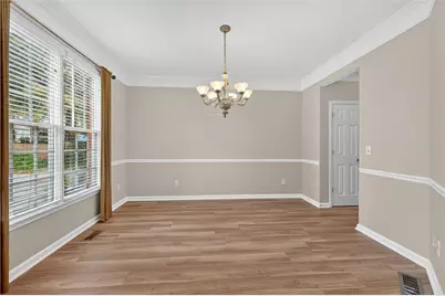 6479 Mobilis Court, Sugar Hill, GA 30518 - Photo 4