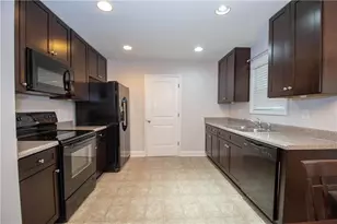 104 Pk Vw Dr, Grantville, GA 30220 - Photo 10