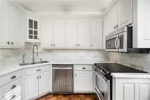 3050 Margaret Mitchell Dr NW, Atlanta, GA 30327 - Photo 10