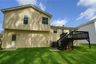 1718 Graywood Dr SE, Mableton, GA 30126 - Photo 4