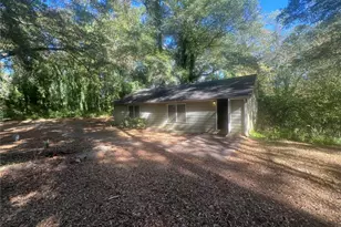 1844 County Line Rd SW, Atlanta, GA 30331 - Photo 8