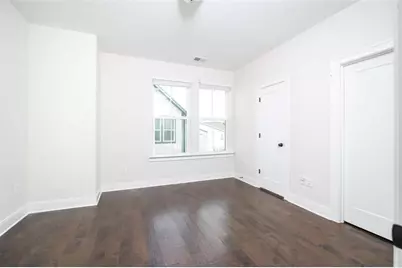 915 Katie Kerr Drive, Decatur, GA 30030 - Photo 14