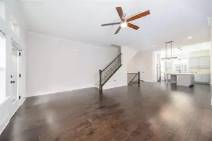 915 Katie Kerr Dr, Decatur, GA 30030 - Photo 12