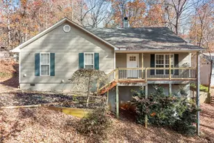 5109 Peach Mountain Cir, Gainesville, GA 30507 - Photo 2