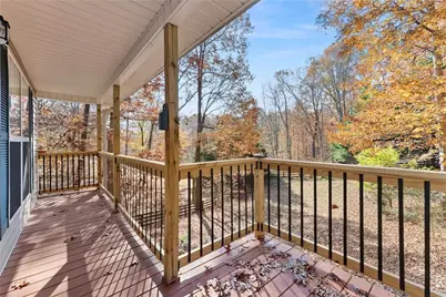 5109 Peach Mountain Circle, Gainesville, GA 30507 - Photo 4