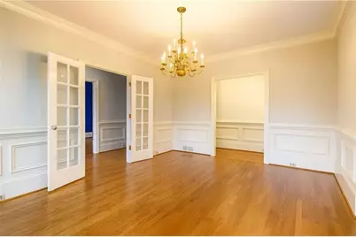 4070 Runnymede Drive SW, Lilburn, GA 30047 - Photo 6