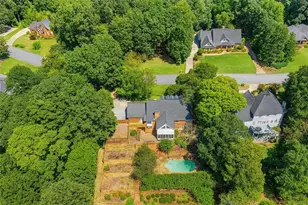 4070 Runnymede Dr SW, Lilburn, GA 30047 - Photo 50