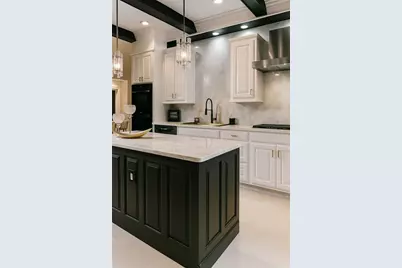 4070 Runnymede Drive SW, Lilburn, GA 30047 - Photo 8