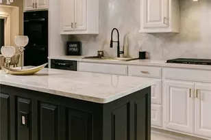 4070 Runnymede Dr SW, Lilburn, GA 30047 - Photo 8