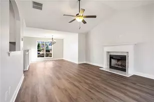 1556 Shoal Creek Dr, Winder, GA 30680 - Photo 4