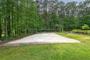 625 W Lake Dr, Oxford, GA 30054 - Photo 90