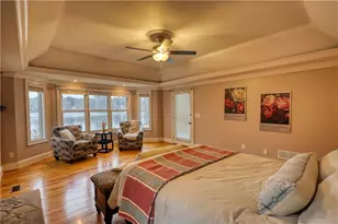 625 W Lake Dr, Oxford, GA 30054 - Photo 38