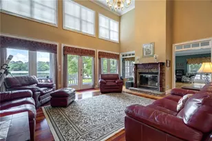 625 W Lake Dr, Oxford, GA 30054 - Photo 46