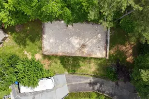 625 W Lake Dr, Oxford, GA 30054 - Photo 138