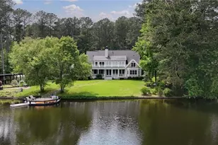 625 W Lake Dr, Oxford, GA 30054 - Photo 1