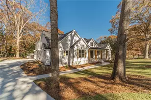 327 Pine Cir, Monroe, GA 30655 - Photo 6