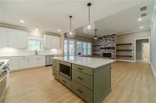 327 Pine Cir, Monroe, GA 30655 - Photo 12