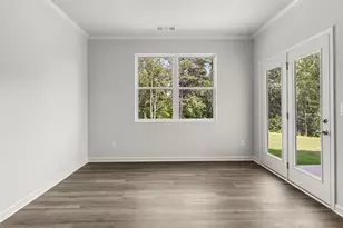 8196 Elkhorn Ct, Fairburn, GA 30213 - Photo 10