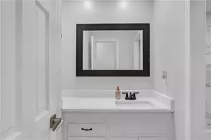 218 Forkner Dr, Decatur, GA 30030 - Photo 14