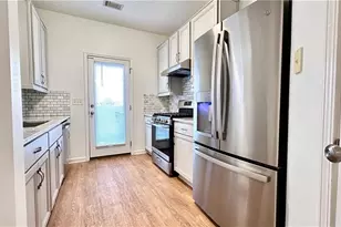 6243 Shoreview Cir, Flowery Branch, GA 30542 - Photo 18