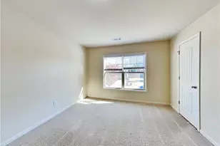 7770 Harbison Hollow Ln, Suwanee, GA 30024 - Photo 18