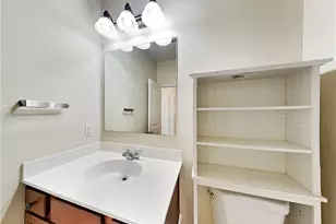 7770 Harbison Hollow Ln, Suwanee, GA 30024 - Photo 22