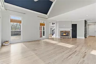 320 Champions View Dr, Milton, GA 30004 - Photo 18