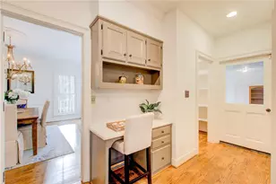 200 Cameron Ridge Dr, Atlanta, GA 30328 - Photo 20