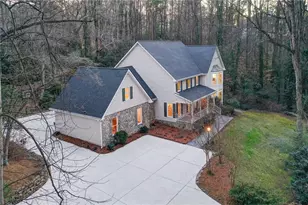 200 Cameron Ridge Dr, Atlanta, GA 30328 - Photo 48