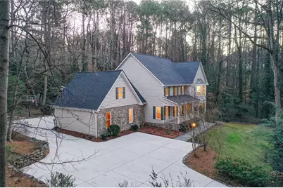 200 Cameron Ridge Drive, Atlanta, GA 30328 - Photo 46