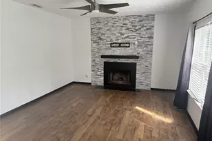 7035 Red Maple Ln, Lithonia, GA 30058 - Photo 16