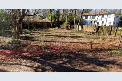 1720 Annie Street NW, Atlanta, GA 30318 - Photo 2