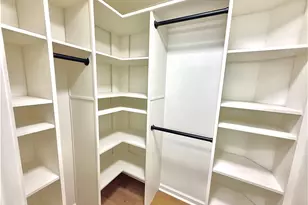 3655 Habersham Rd NE, Atlanta, GA 30305 - Photo 14